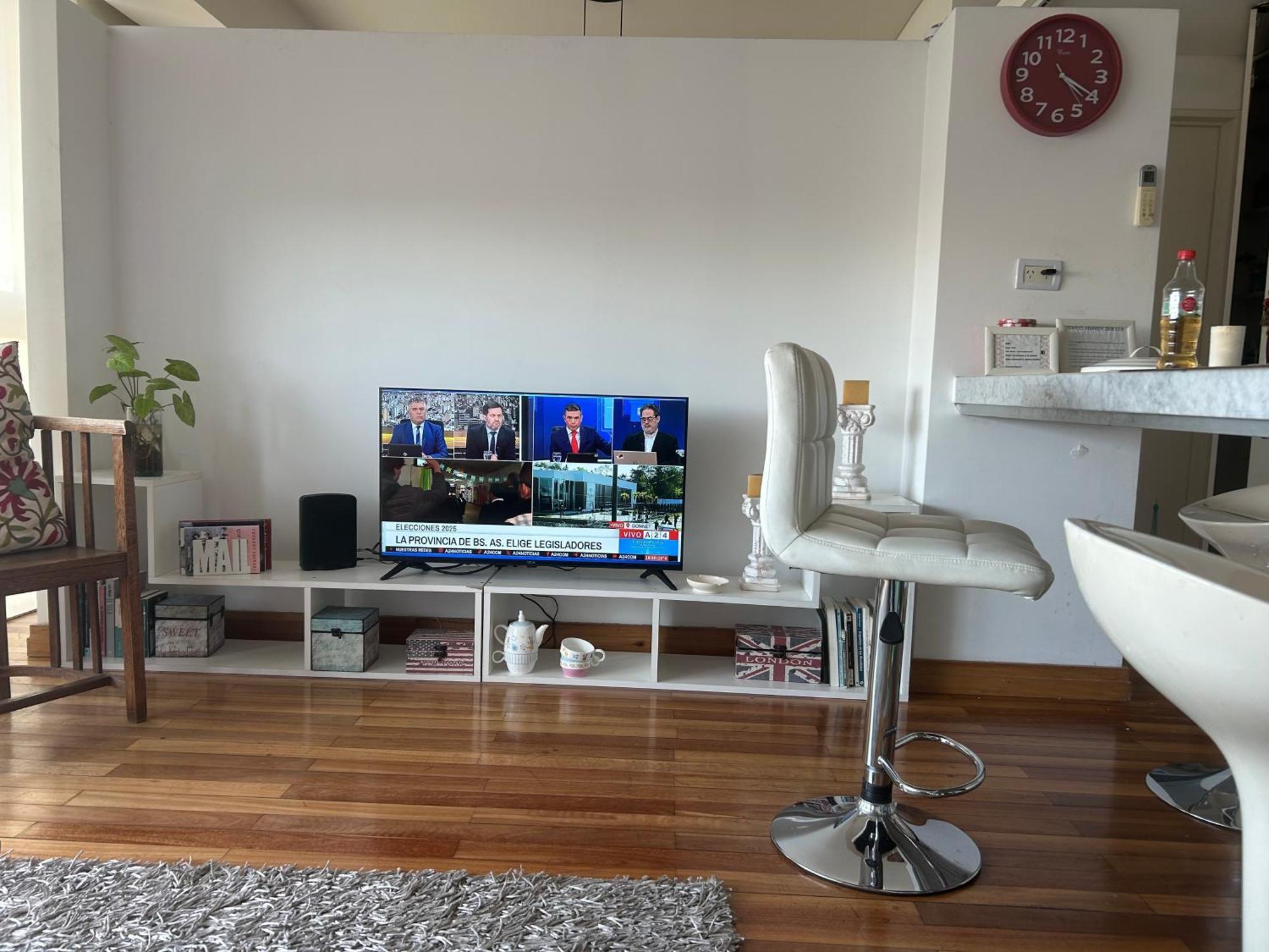 Apartamento Av Kennedy Y Cervino A Metros Embajada Eeuu - Buenos Aires, Buenos Aires